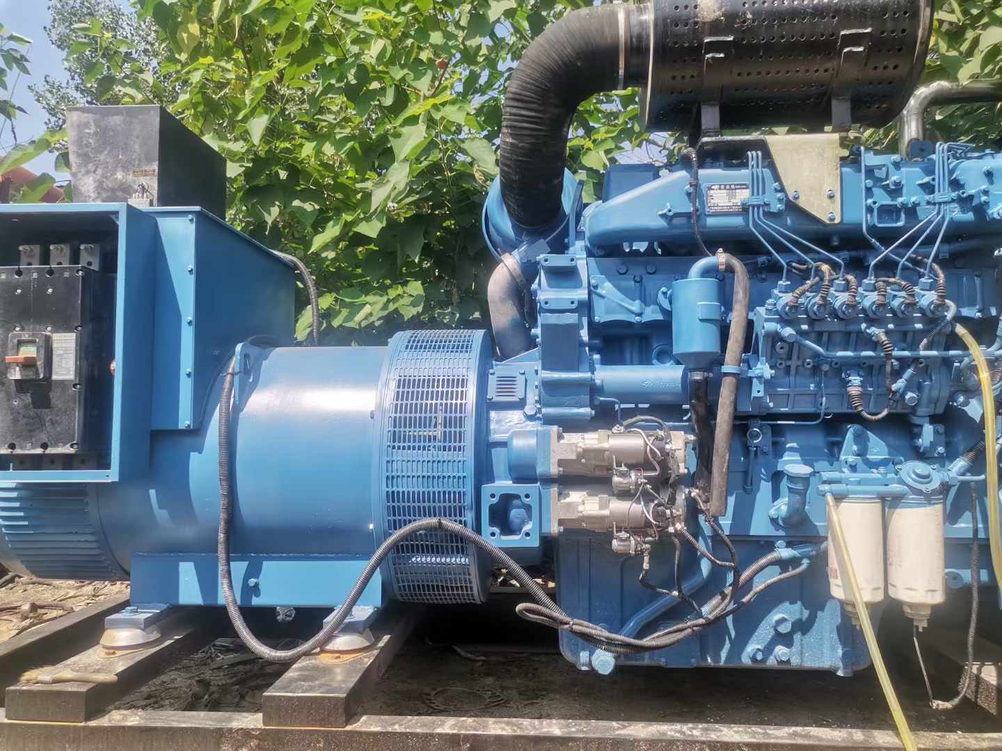 西塞山详细说明降低 800kW 柴油发电机输出电流波动的方法