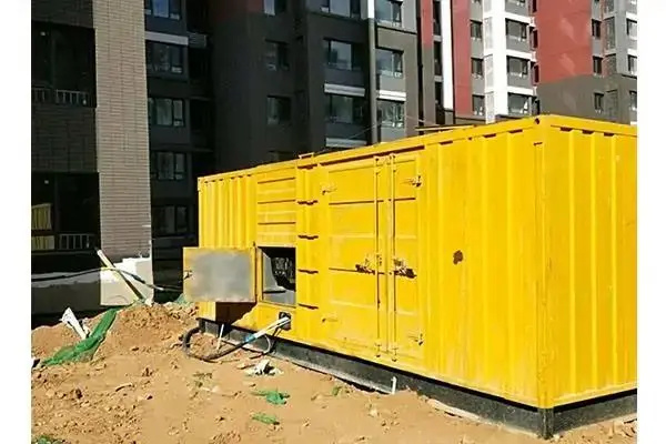 西塞山发电机租赁中燃油压力过低会对发动机的哪些部件造成损坏？